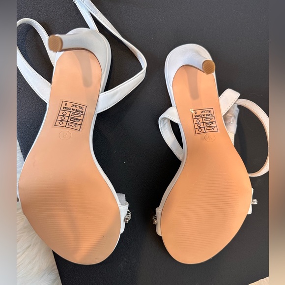 Miss Lola Ankle Strap High Heels - Picture 9 of 9